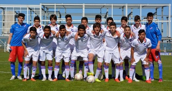 en noviembre, Nacional Campeón del Torneo Claudura de 7a.División (Sub14)