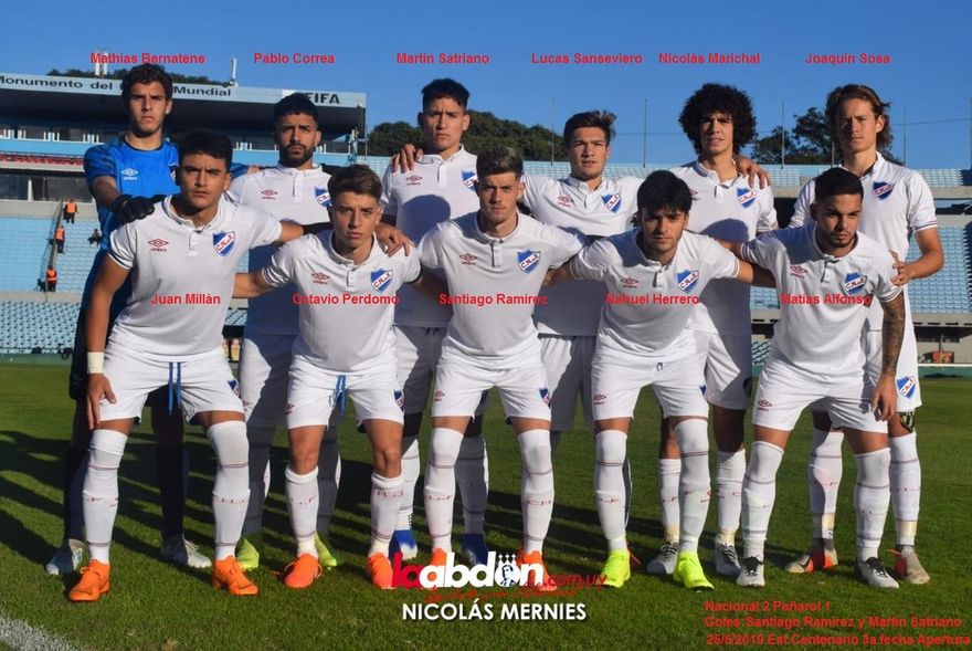 Titulares el 25 de mayo, cuando le ganamos a Peñarol 2a1 con goles de Santiago Ramírez y Martín Satriano. (Foto de laabdón.com.uy)